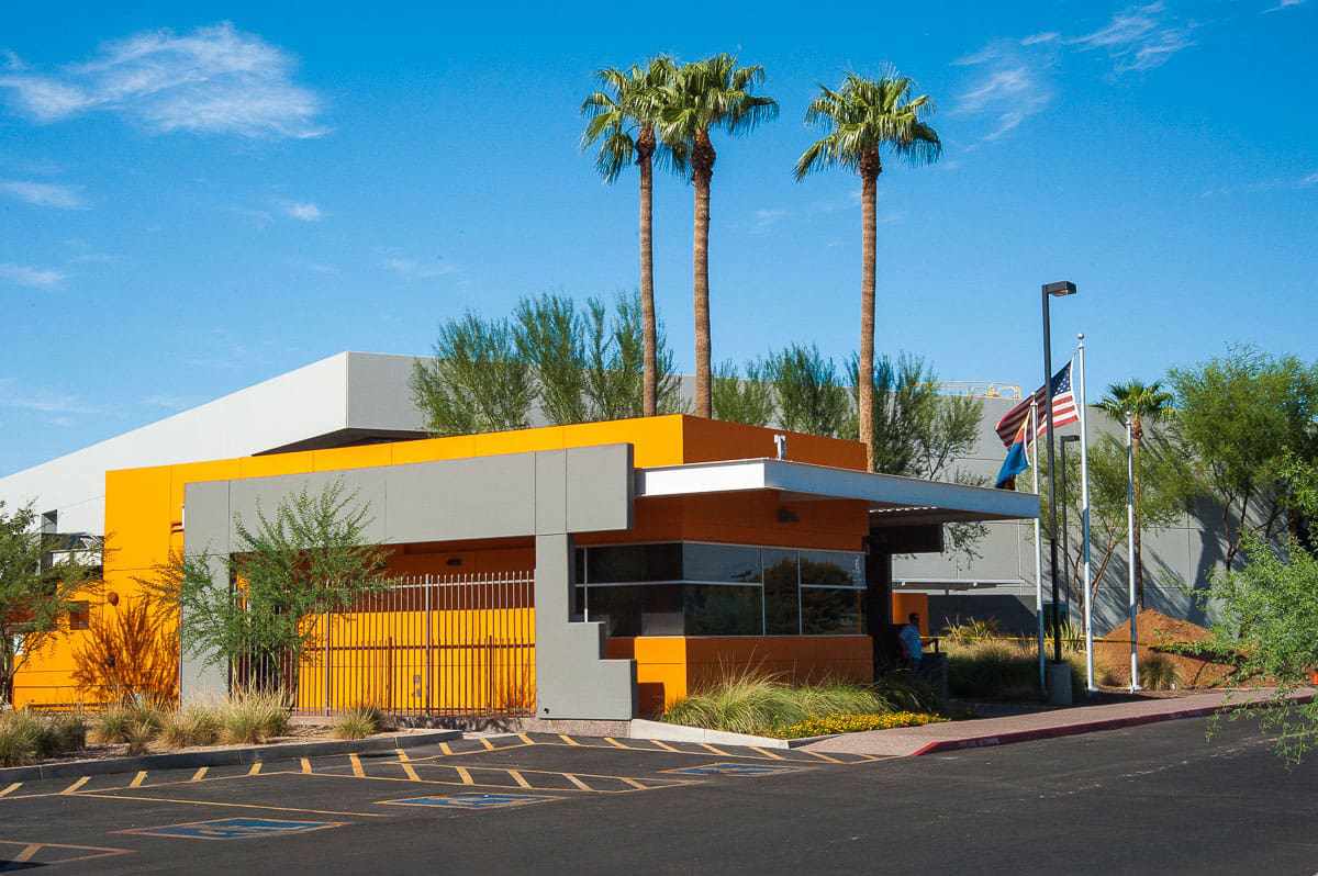 Guide to Selecting the Best Commercial Painting Contractor in Arizona