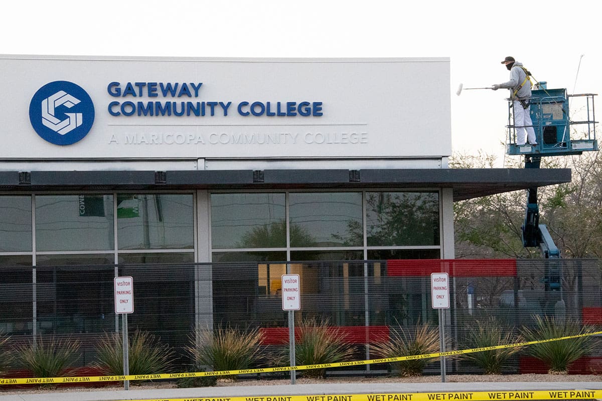 Gateway community college logo painting