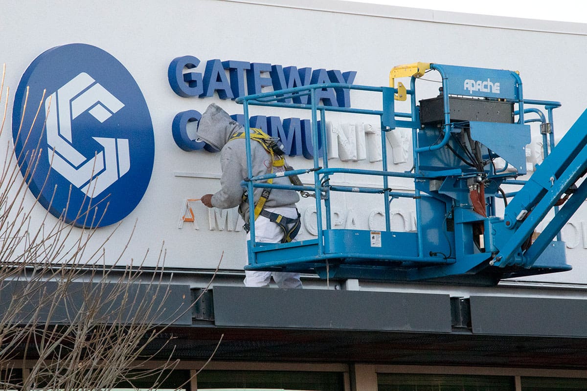 Gateway community logo repainting
