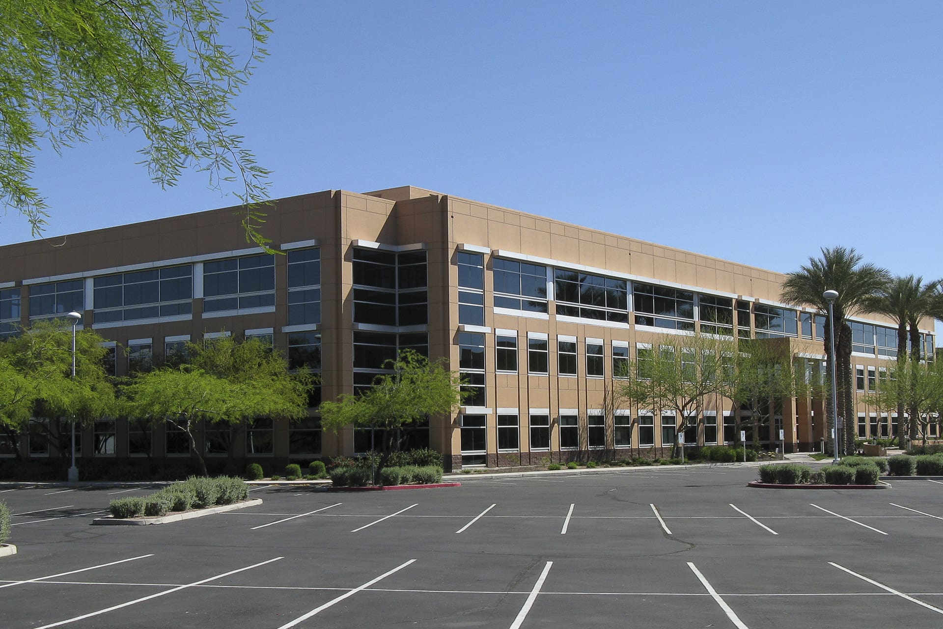 Top Questions to Ask When Hiring a Painting Contractor in Tucson
