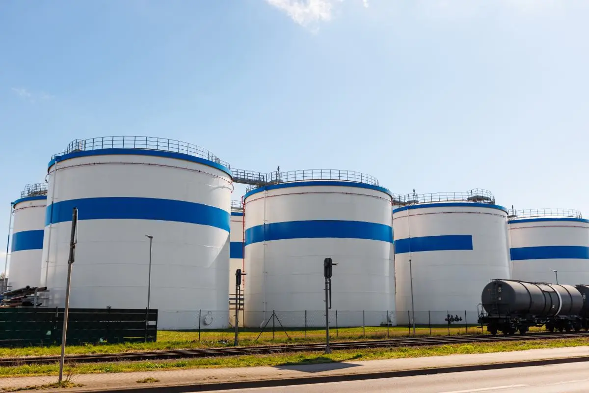 Large industrial storage tanks with exterior protective coating