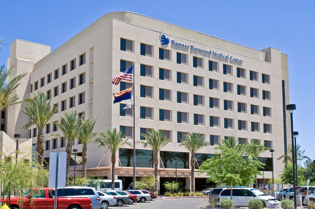 Banner Baywood Medical Center exterior building